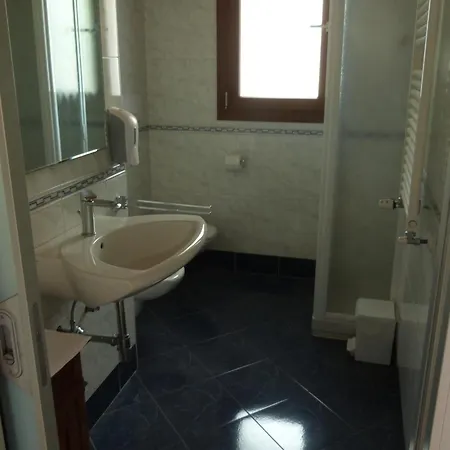 Giardino Tra I Laghi