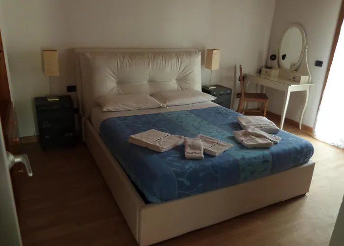 Giardino Tra I Laghi Frühstückspension